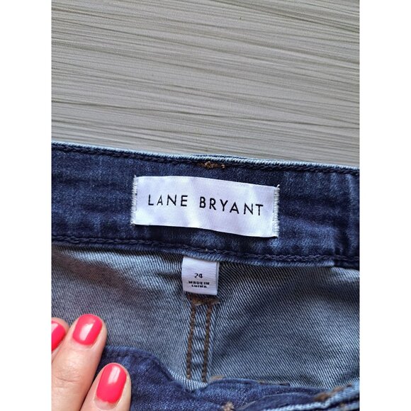 New Lane Bryant Womens Super Stretch Boyfriend Midi Denim Shorts 24 Mid-Rise - Picture 3 of 10